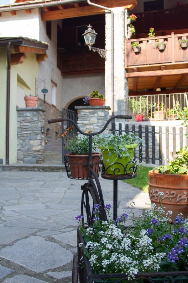 Hotel La Grange Aymavilles Zewnętrze zdjęcie